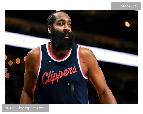 哈登去留成疑，快船双核何时才能真正融合？，快船想把哈登交易过来